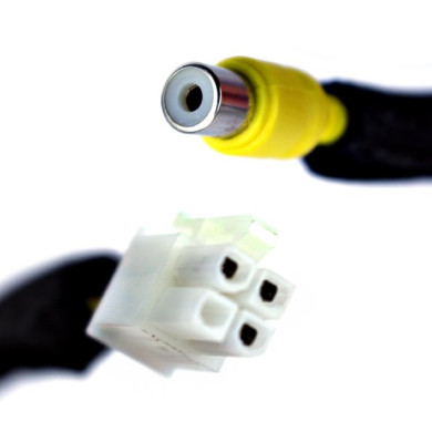Adaptor pentru conectarea camerei marșarier la Monitor Subaru 2006-2013 Adaptor pentru conectarea camerei marșarier la Monitor Subaru 2006-2013