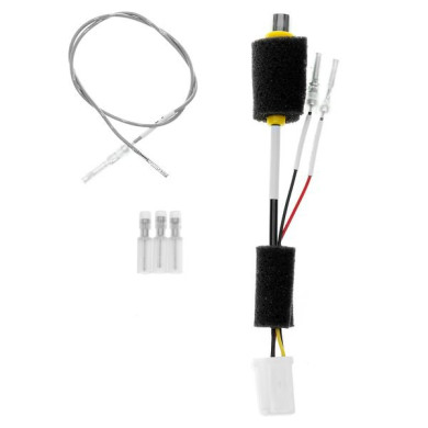 Adaptor pentru conectarea camerei marșarier la monitoarele Mazda 2006-2014 Adaptor pentru conectarea camerei marșarier la monitoarele Mazda 2006-2014