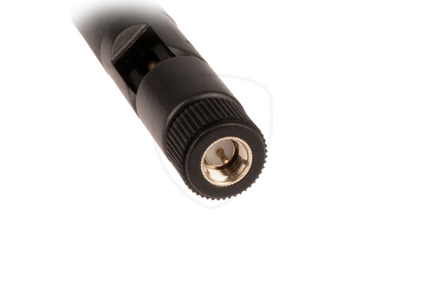 Antenă pentru camere de marșarier wireless cu conector SMA 195 mm Antenă pentru camere de marșarier wireless cu conector SMA 195 mm