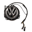 Cameră de marșarier în sigla VW – cameră rabatabilă pentru Volkswagen